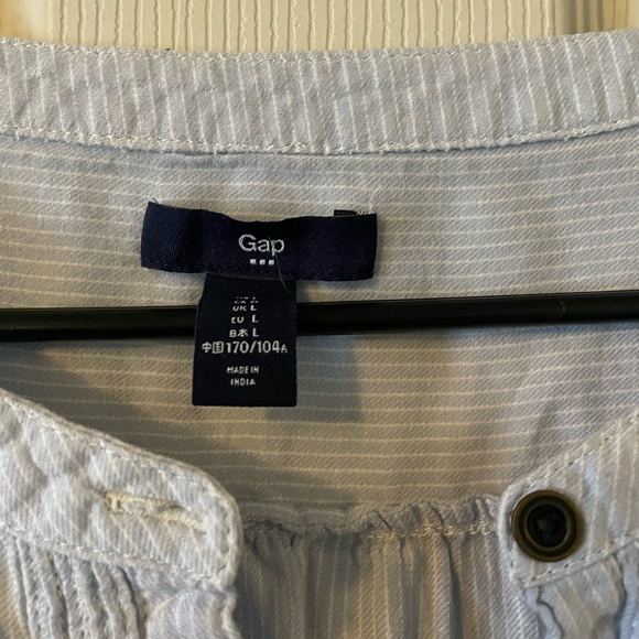 Gap lightweight blouse - Picture 2 of 2